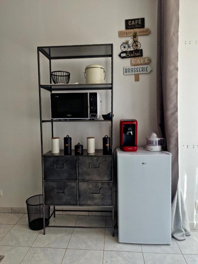 Au Bonheur Des Ruelles Bed & Breakfast Монпазие Екстериор снимка